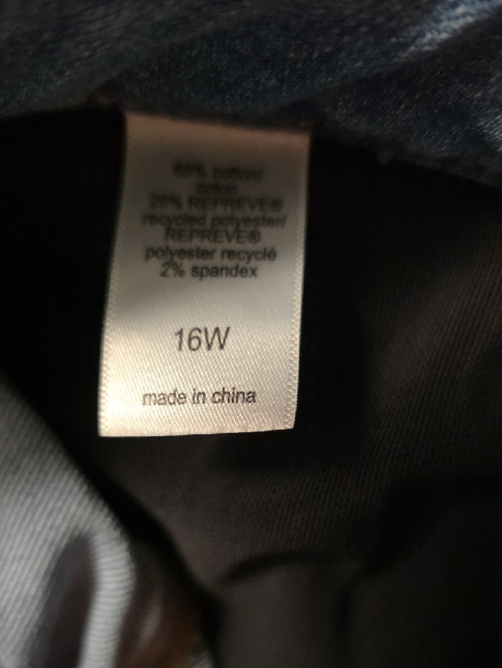 Everflex High Rise Plus Crop Jeans - Picture 4 of 9